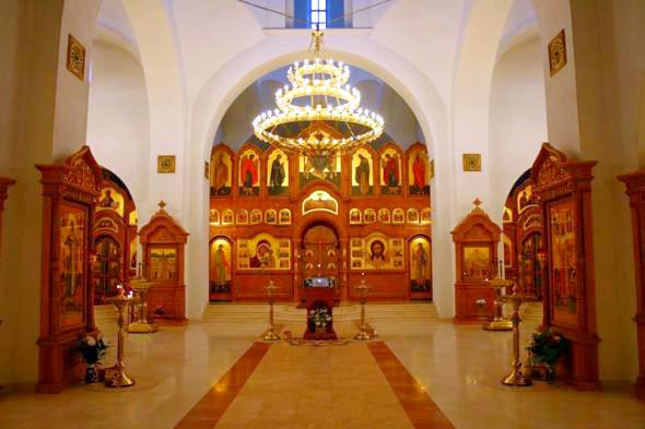 Средняя часть храма