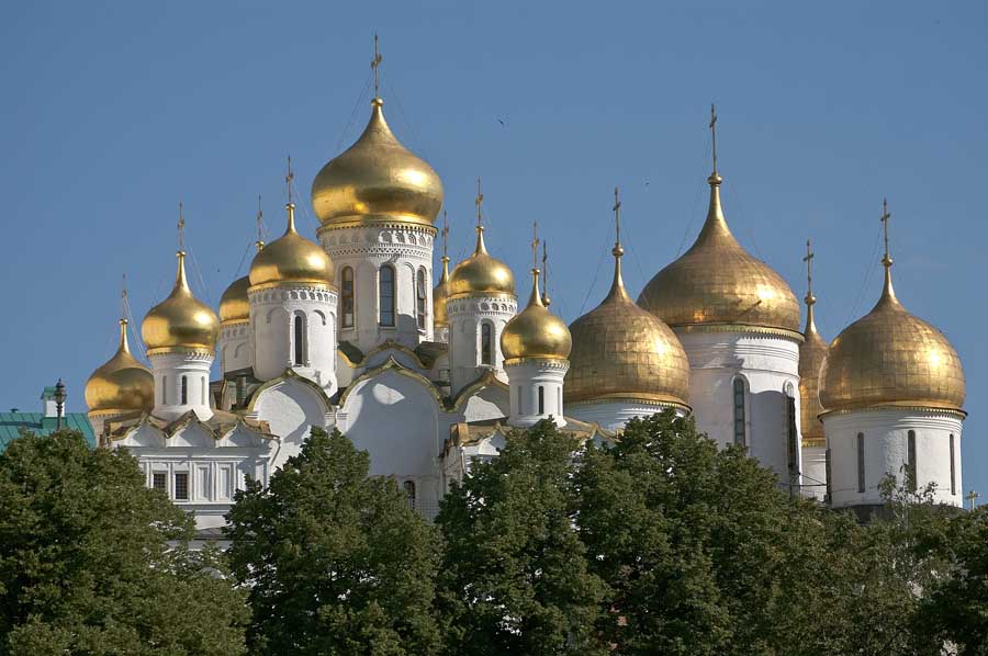 Тринадцать куполов церкви